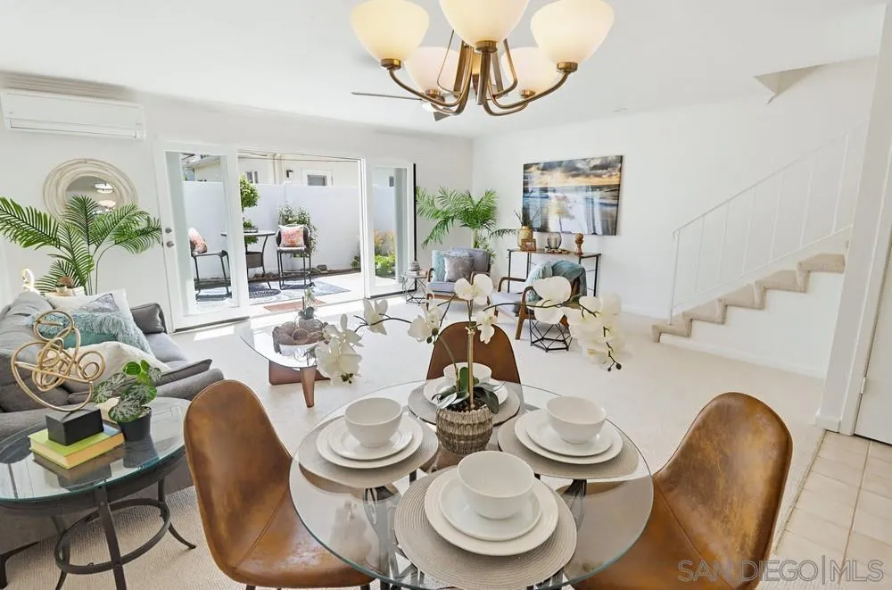 727 F Avenue