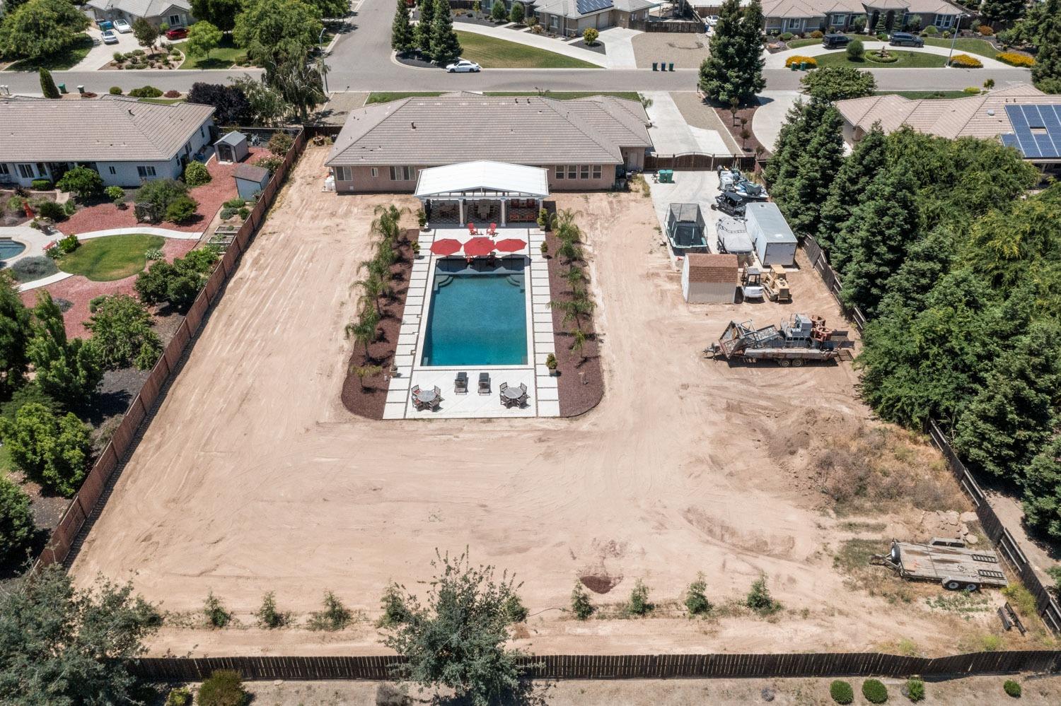 1740 Johnny Avenue