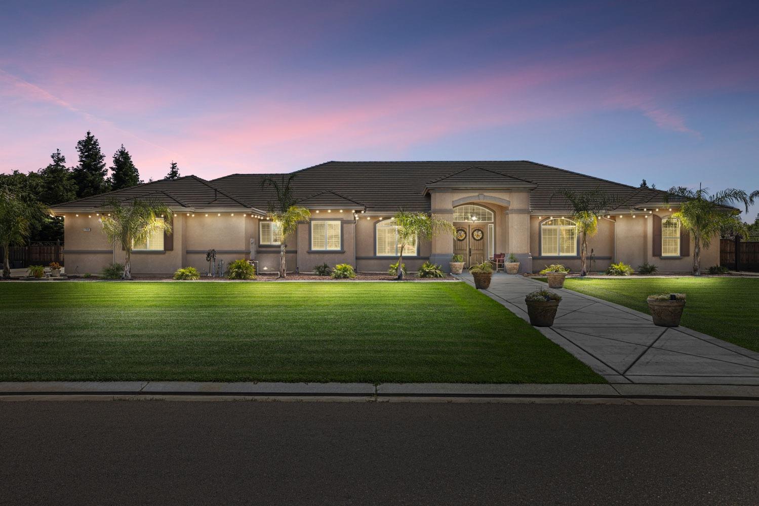 1740 Johnny Avenue
