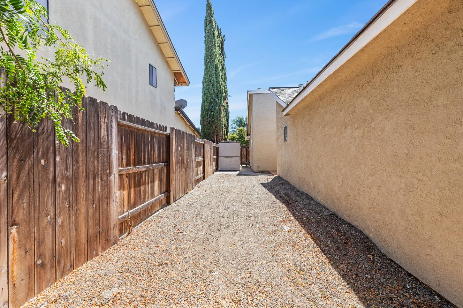 3513 Liongate Circle