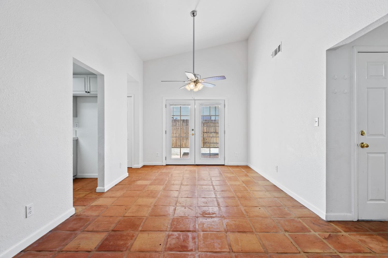 3513 Liongate Circle