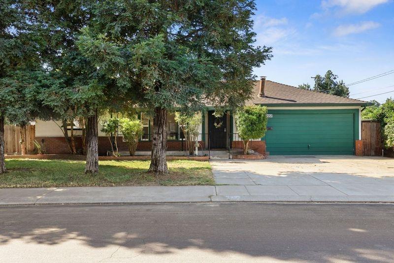 2332 Ada Street