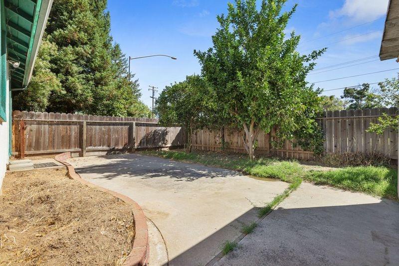 2332 Ada Street