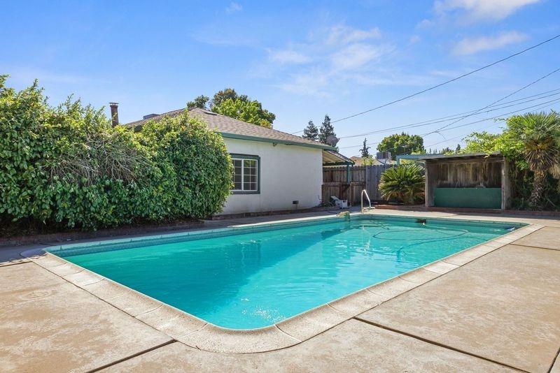 2332 Ada Street