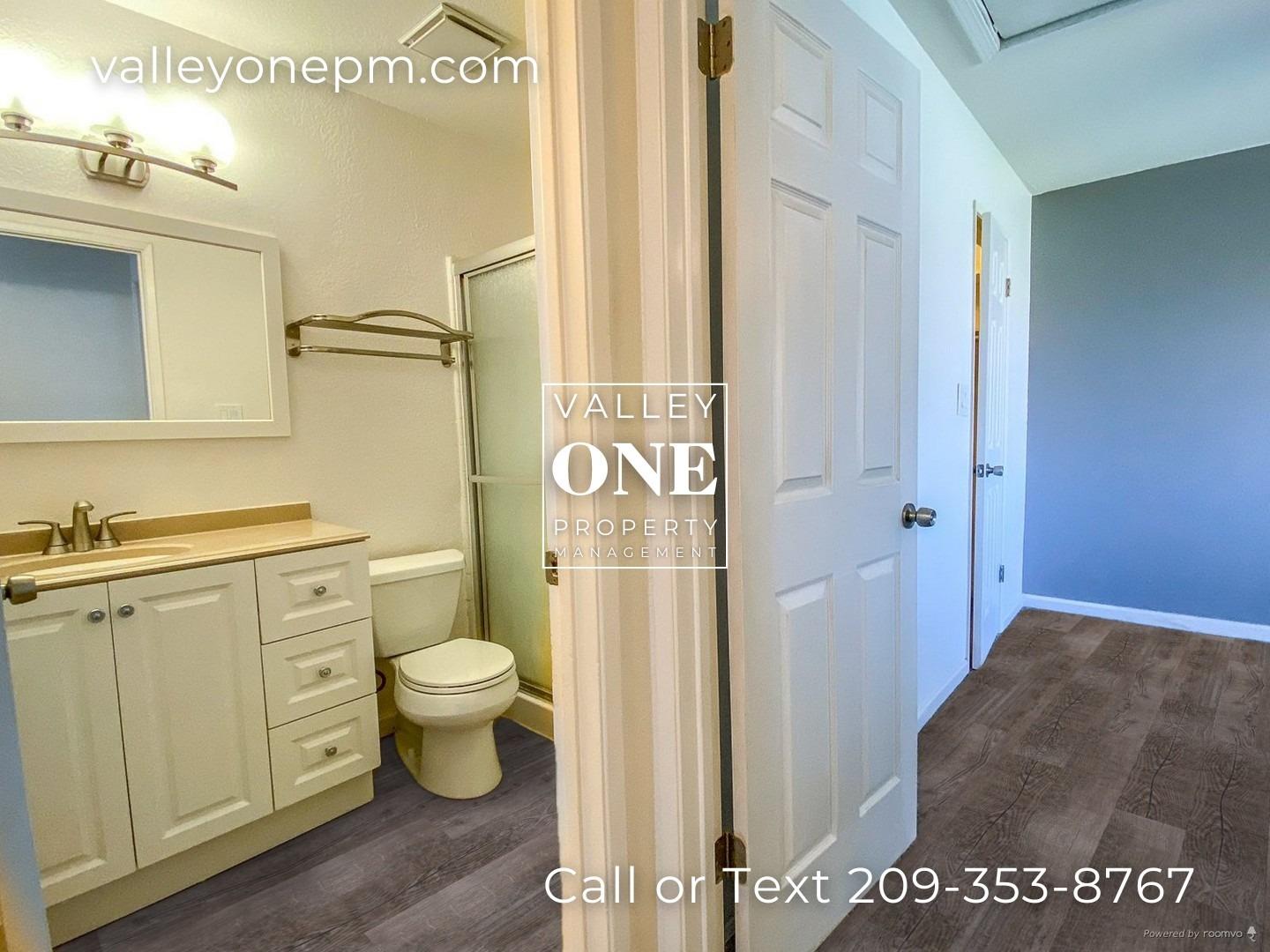 2905 Niagra Street 255