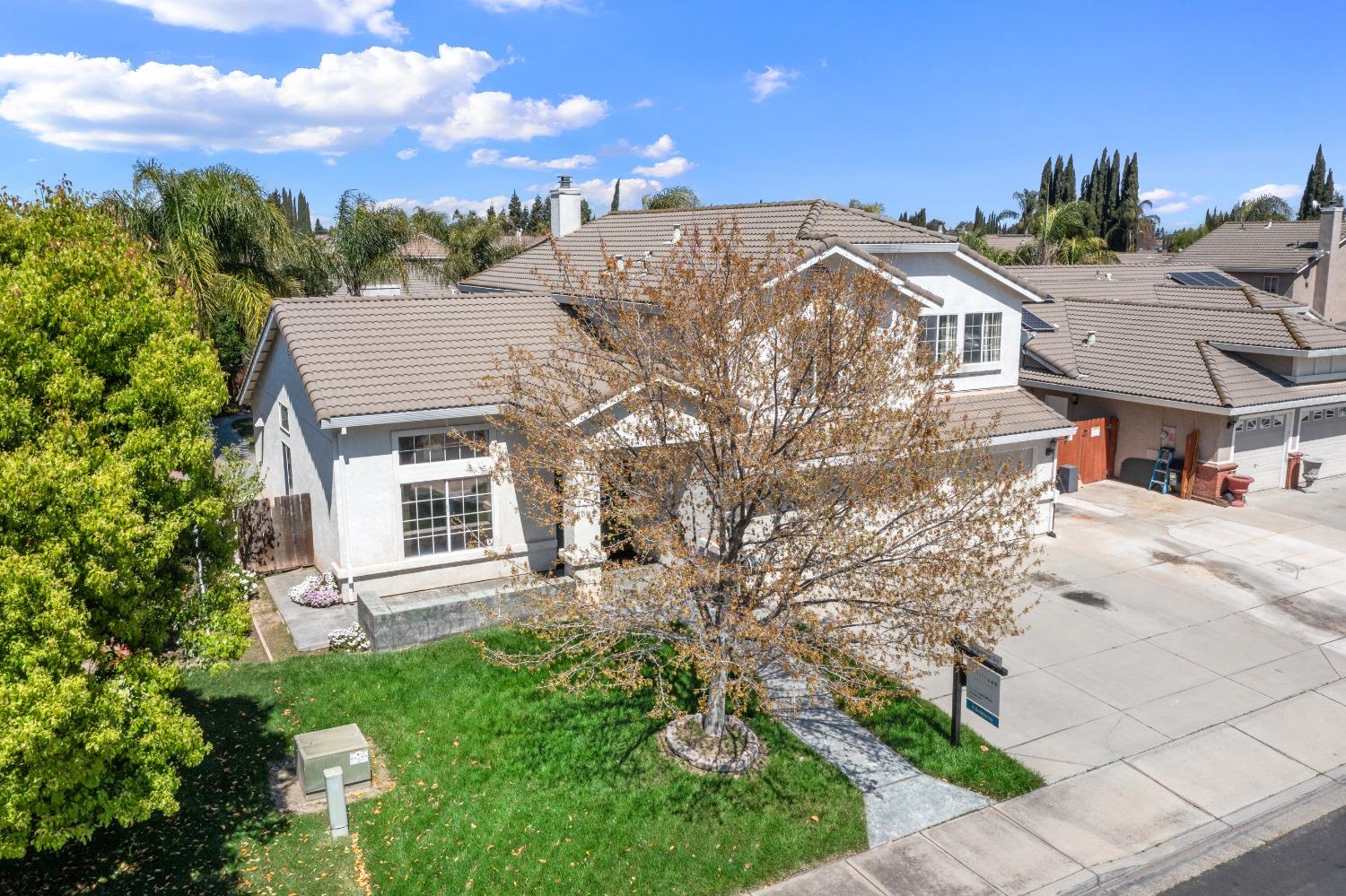 5421 Maximillian Drive