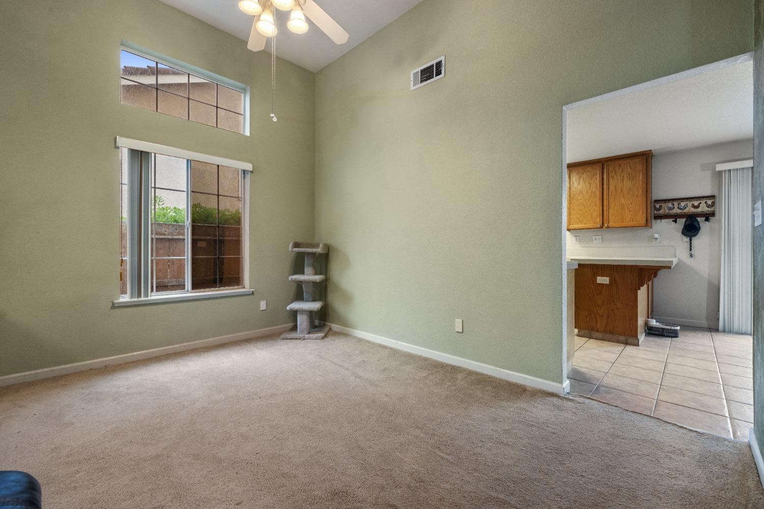 5421 Maximillian Drive