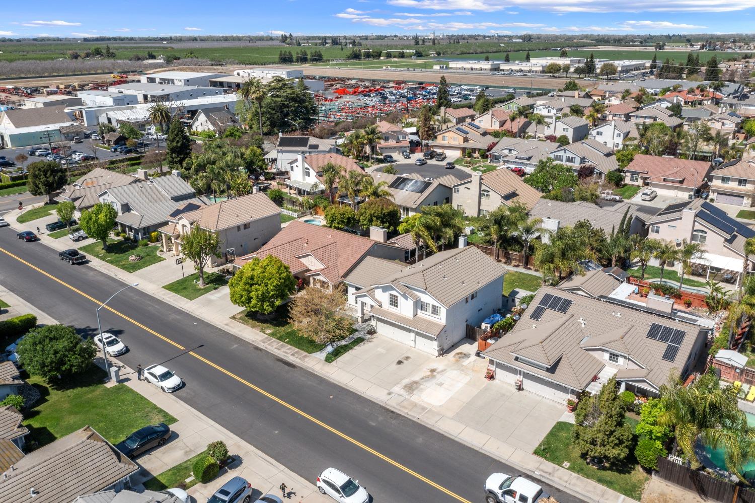 5421 Maximillian Drive