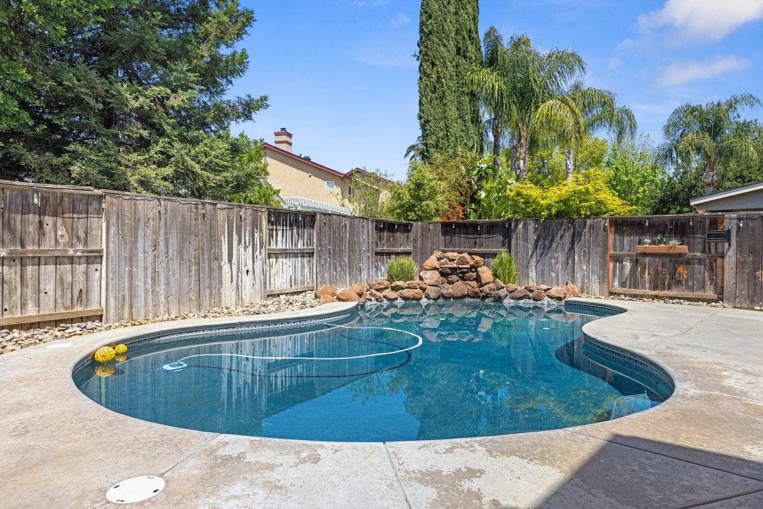 4633 Parkside Court