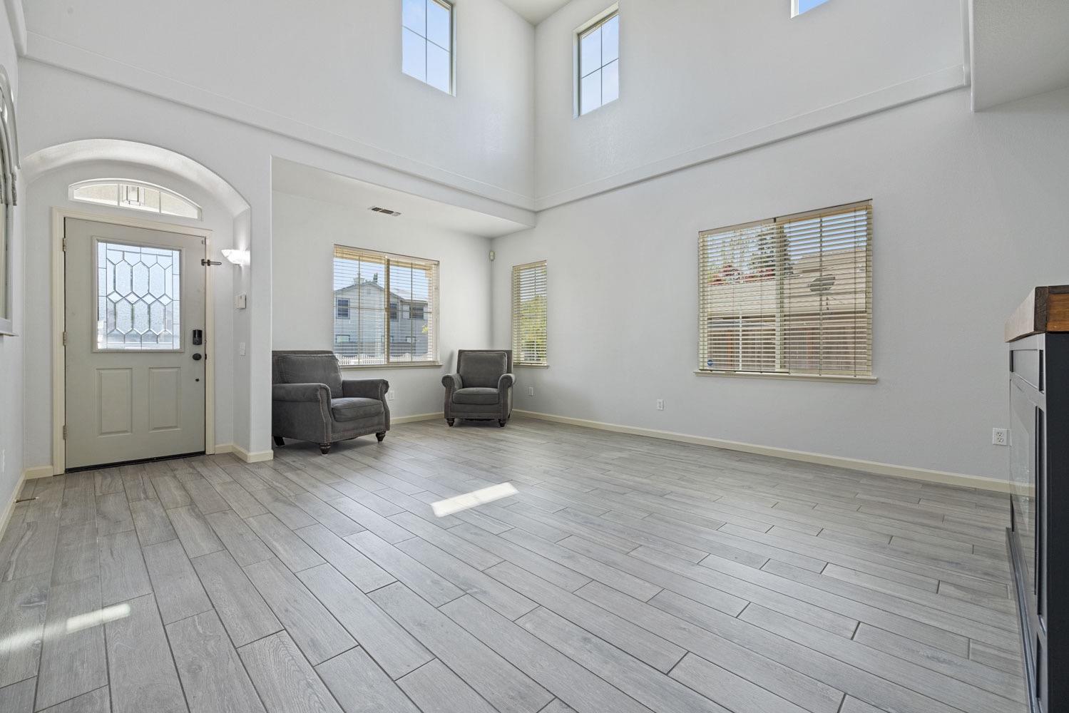 4633 Parkside Court