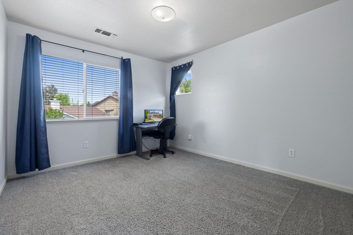 4633 Parkside Court