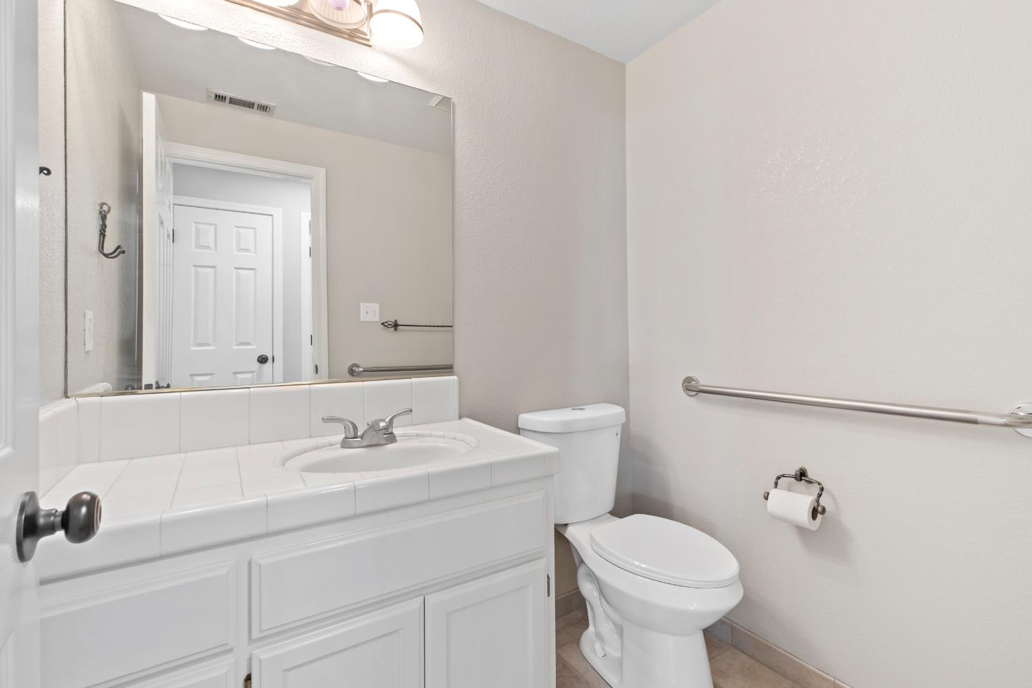 875 Cedar Ridge Drive