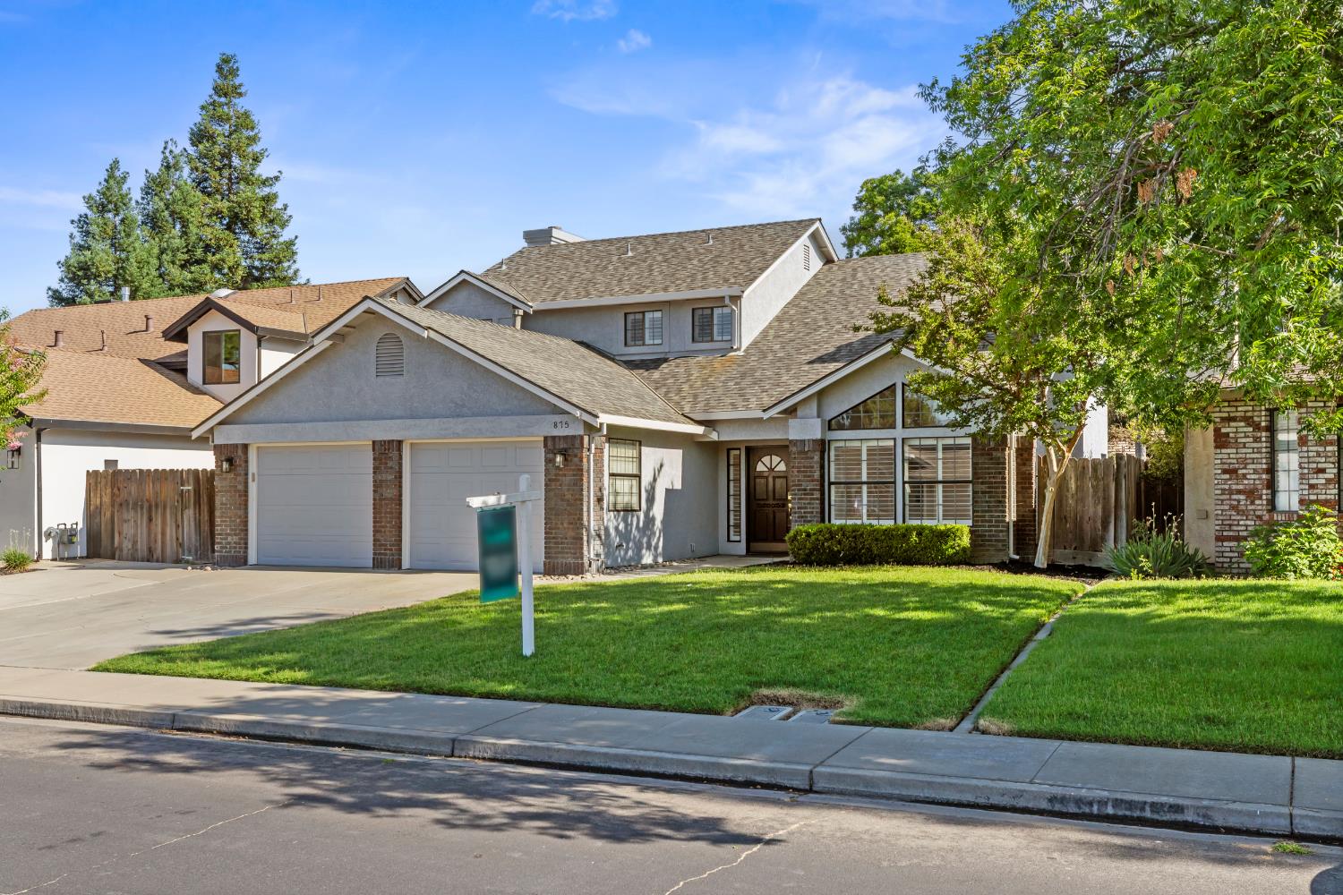 875 Cedar Ridge Drive