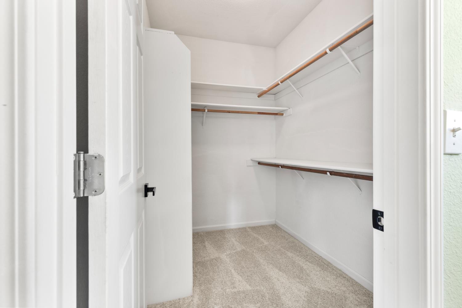 2613 Ashbrook Drive