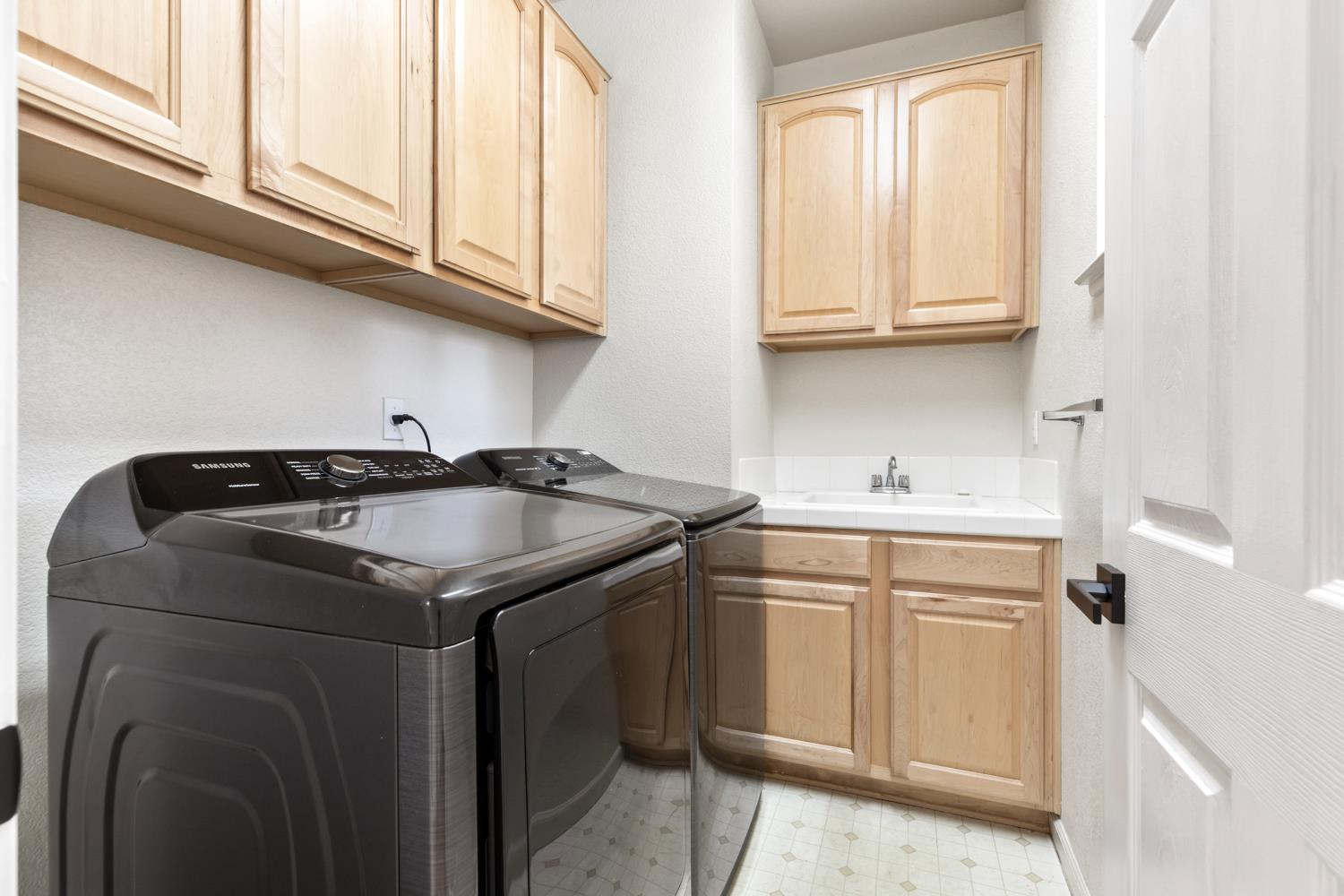 2613 Ashbrook Drive