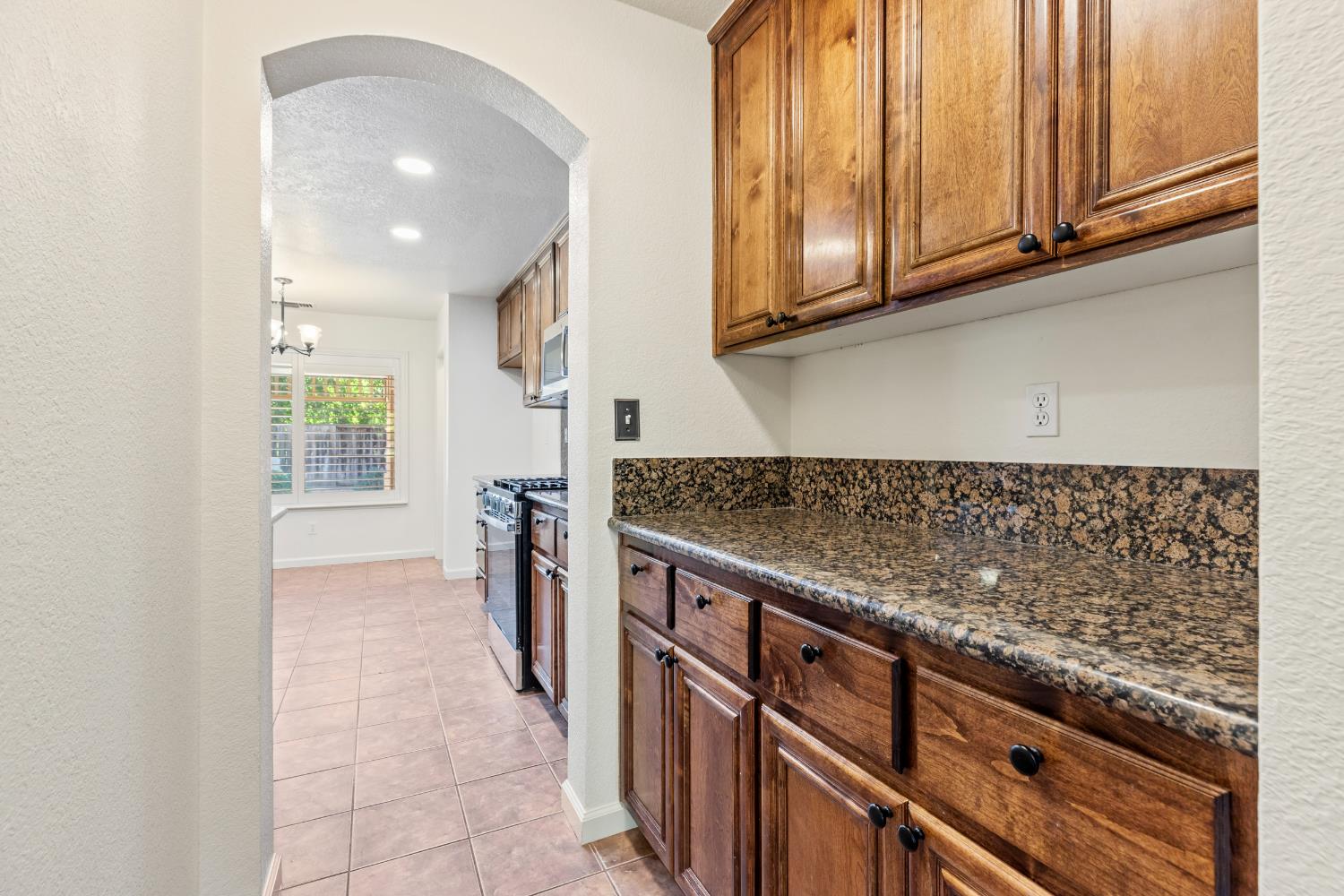 462 W Springer Drive