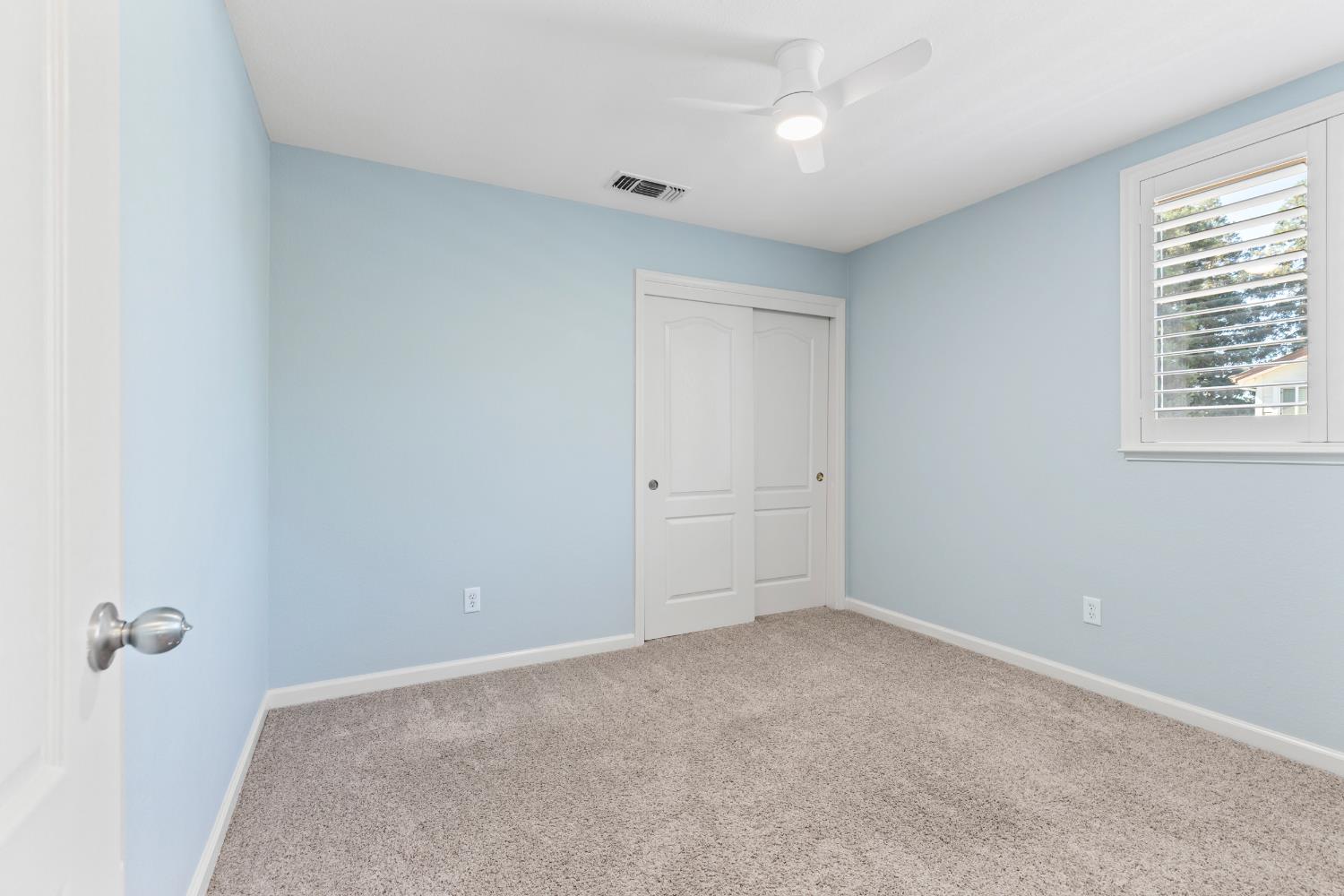 462 W Springer Drive