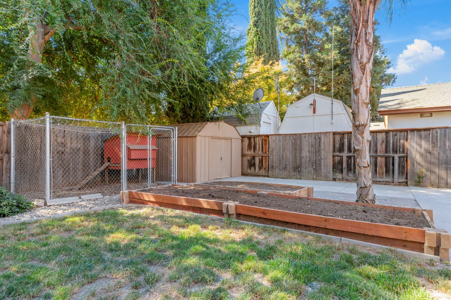 462 W Springer Drive