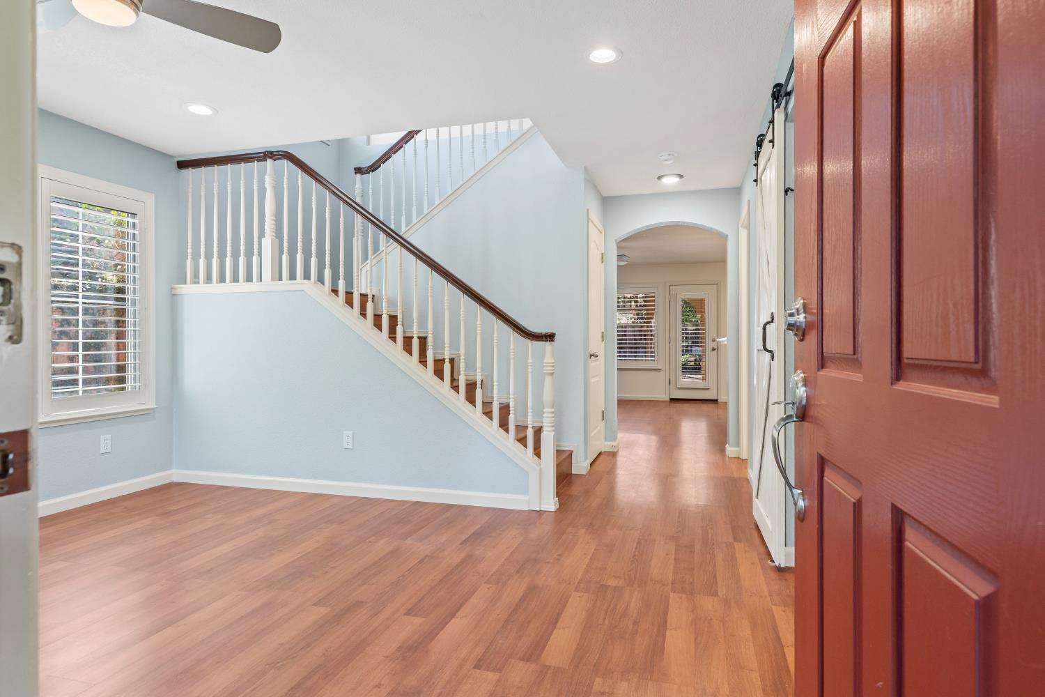 462 W Springer Drive