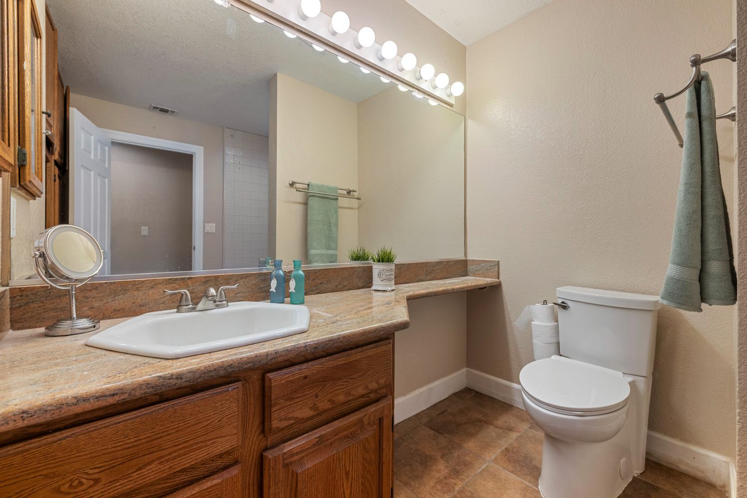 4221 Waymar Court