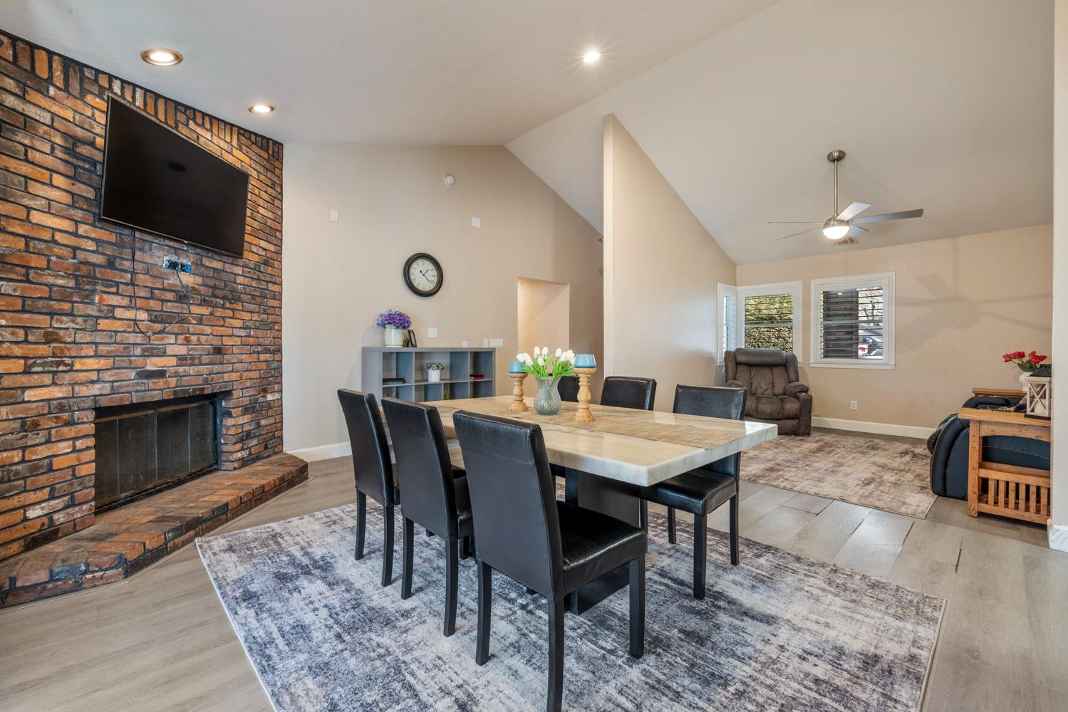 4221 Waymar Court