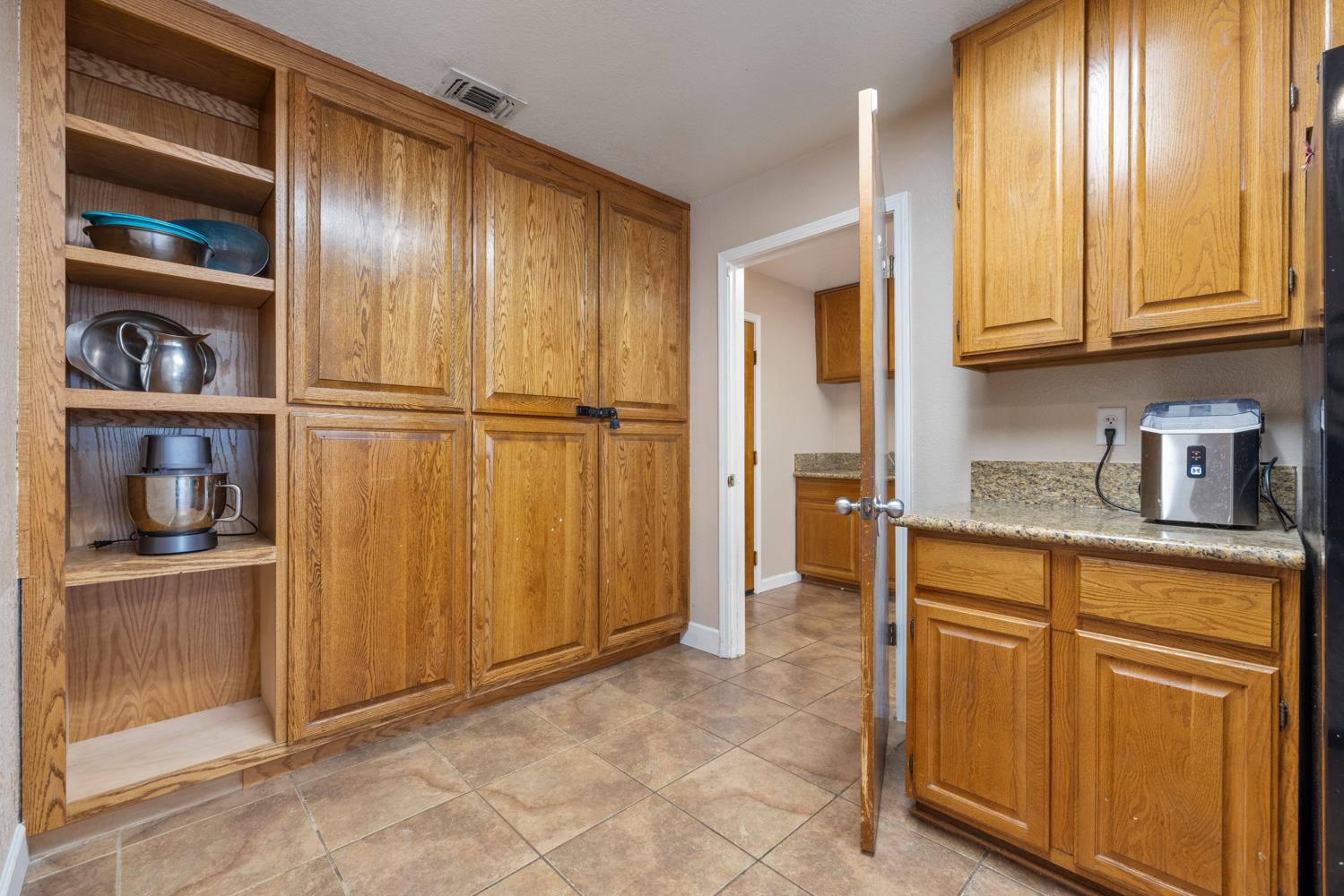 4221 Waymar Court