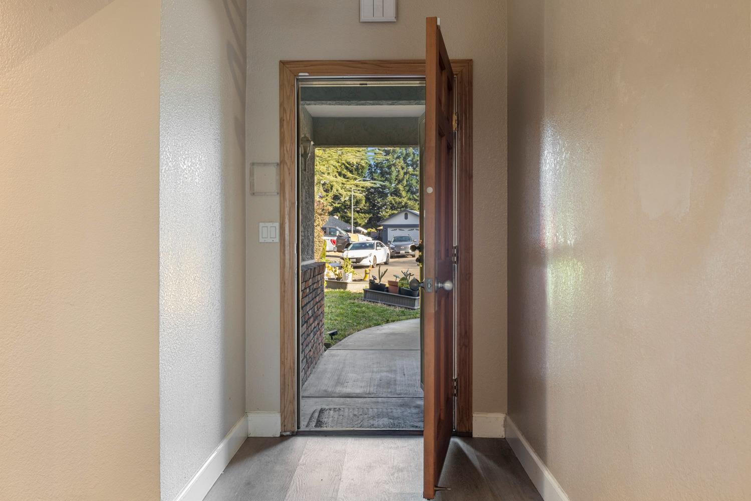 4221 Waymar Court
