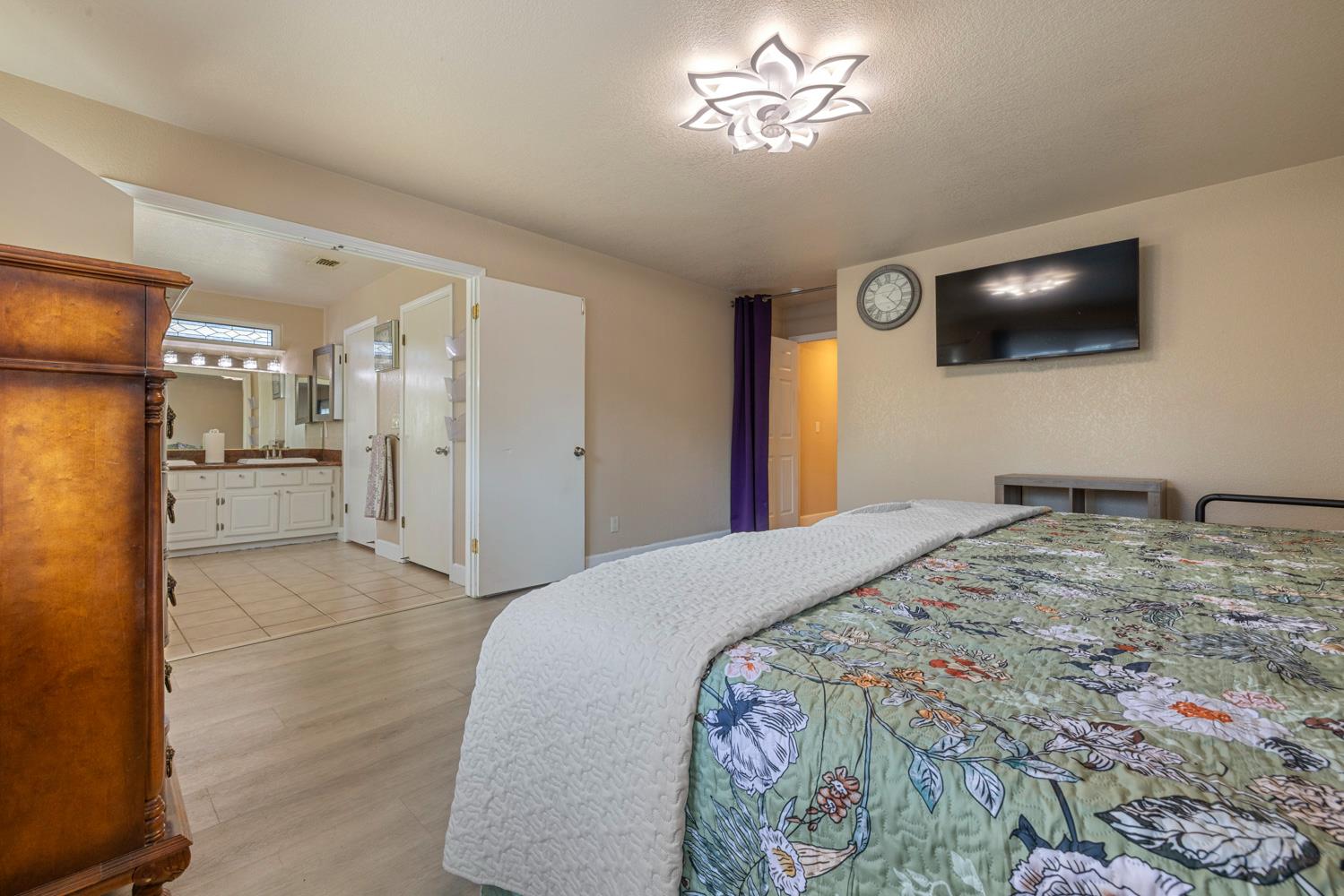 4221 Waymar Court
