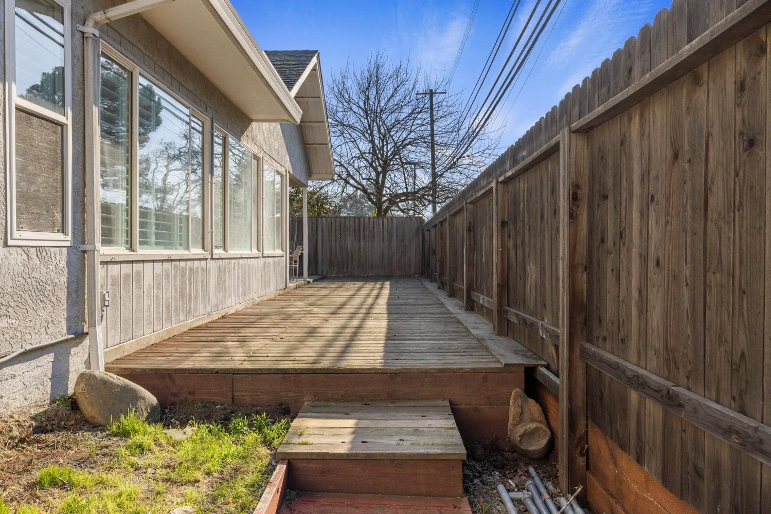 4221 Waymar Court