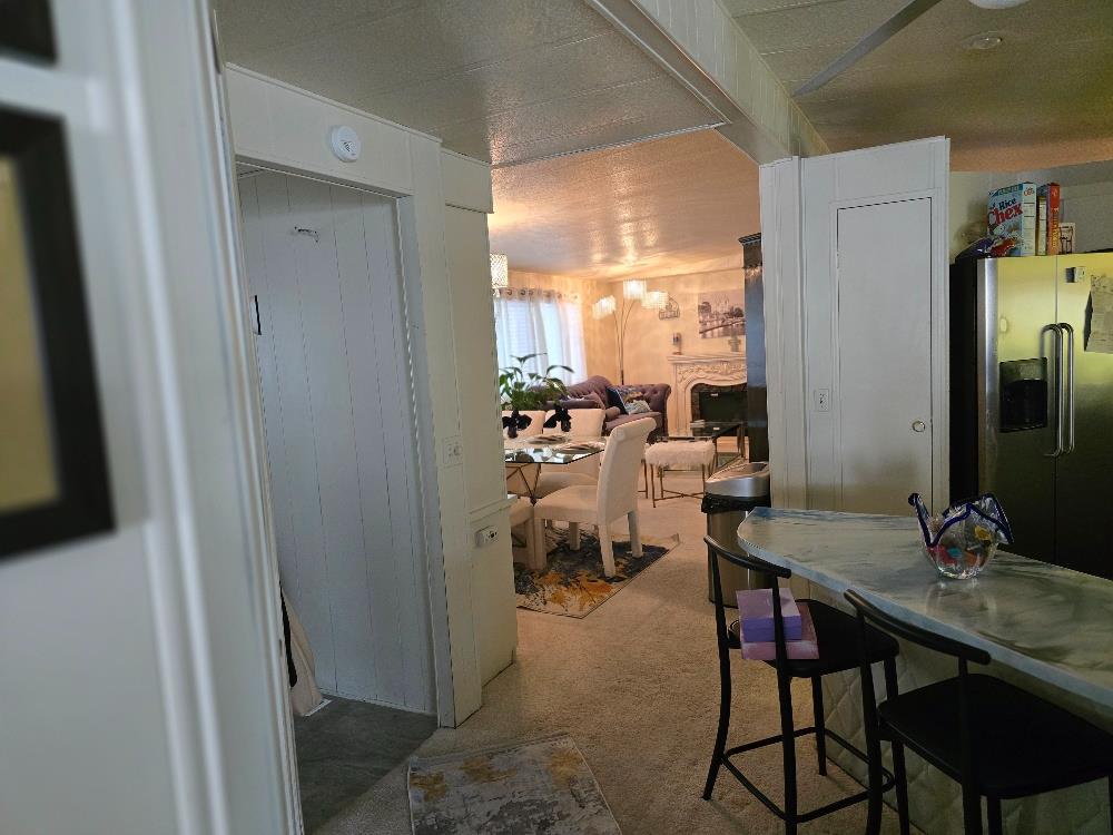 8700 West Lane 279