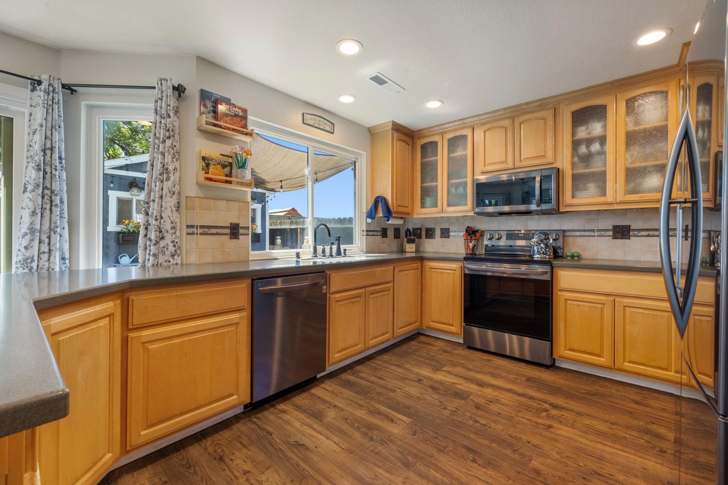 5100 Castlemaine Drive