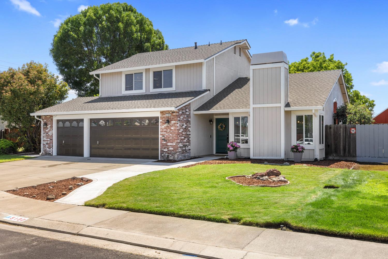 5100 Castlemaine Drive