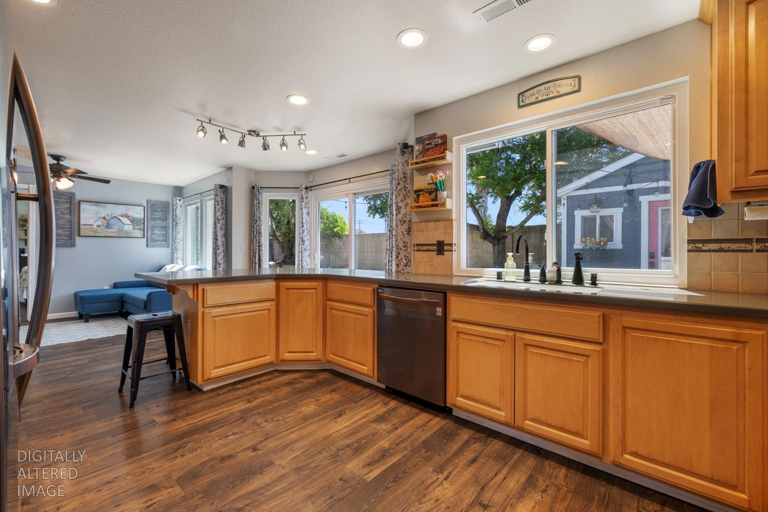 5100 Castlemaine Drive