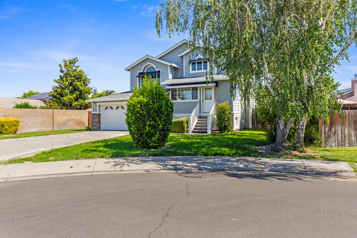 2305 Fidelia Court