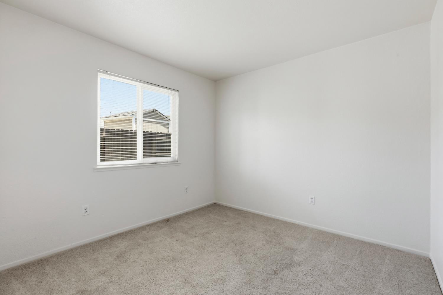 2305 Fidelia Court
