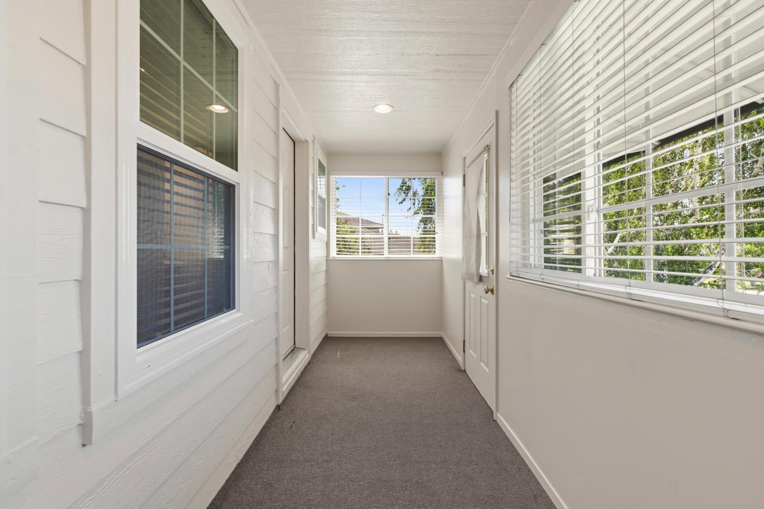 2305 Fidelia Court