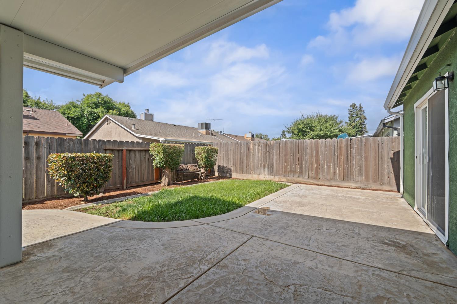 2712 Floyd Avenue