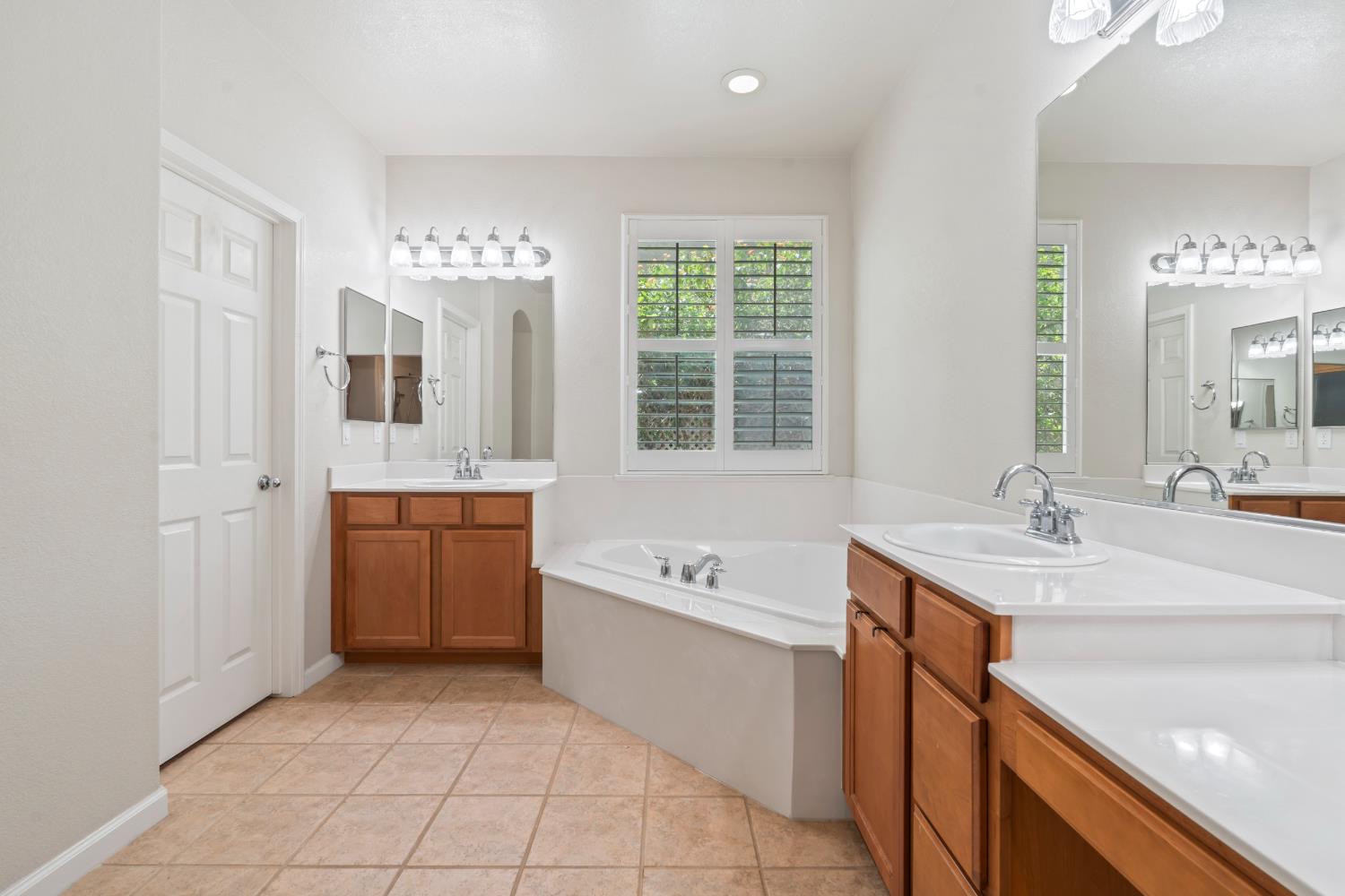 13316 Rivercrest Drive