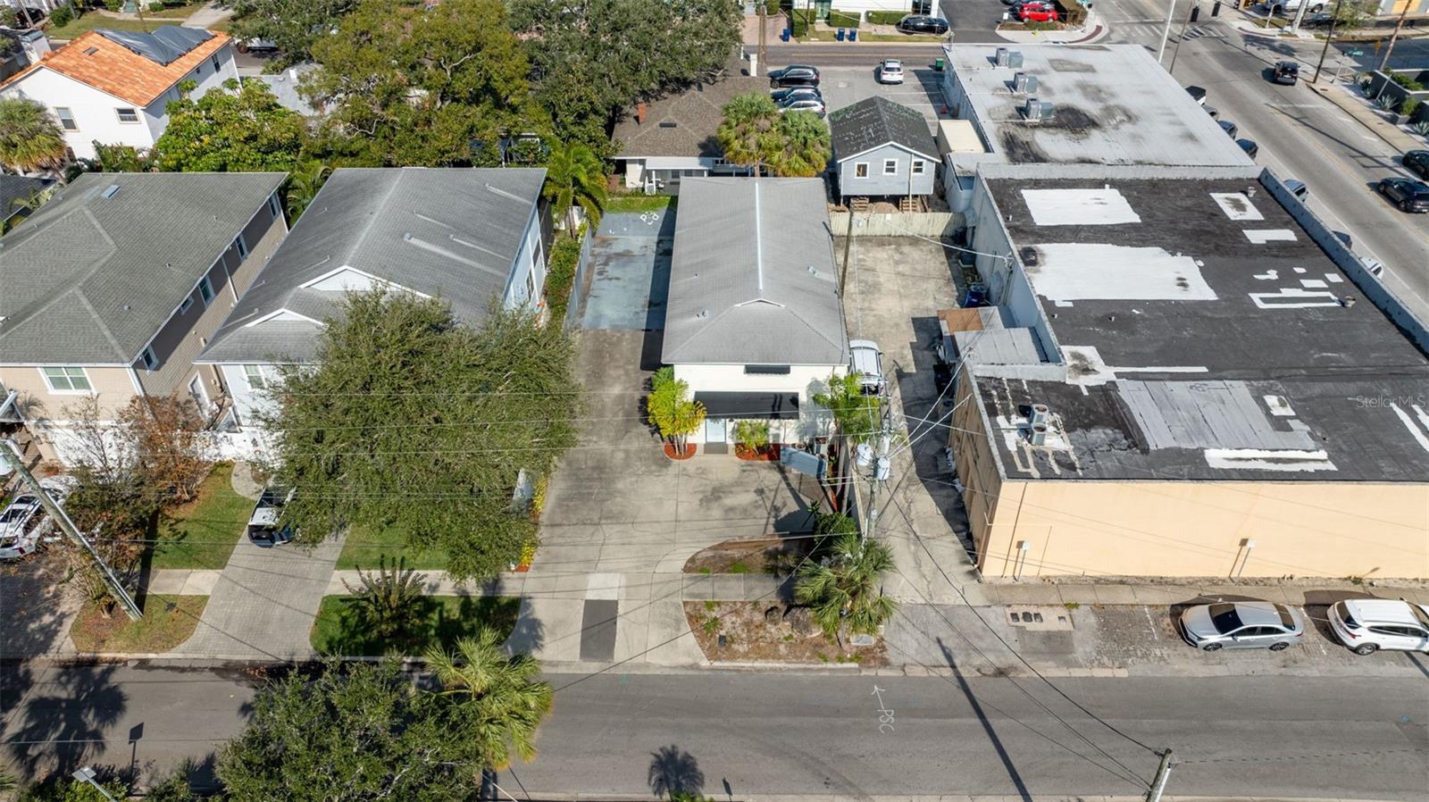 3105 W GRANADA ST