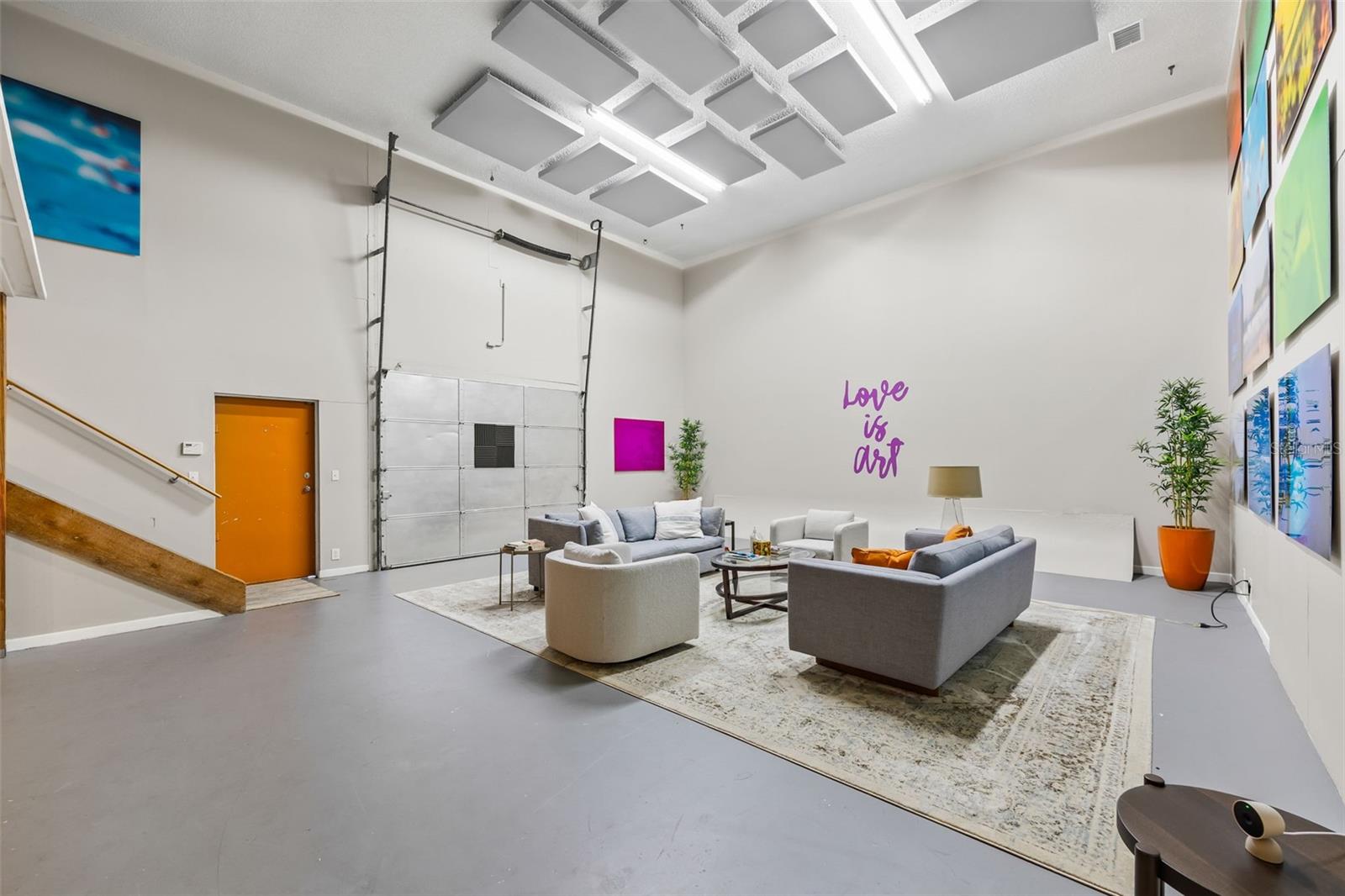 3105 W GRANADA ST