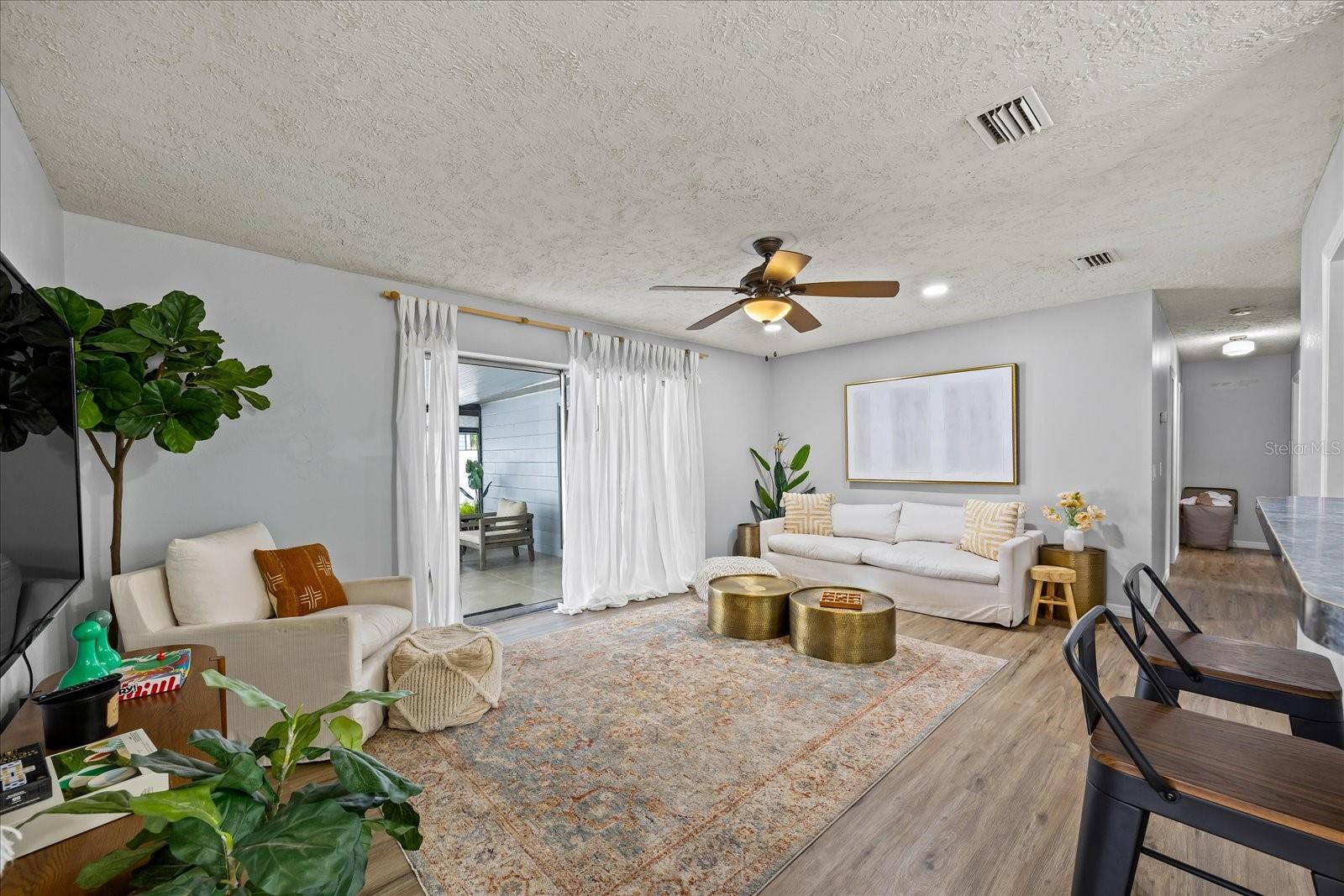 1507 PINE LAKE DR