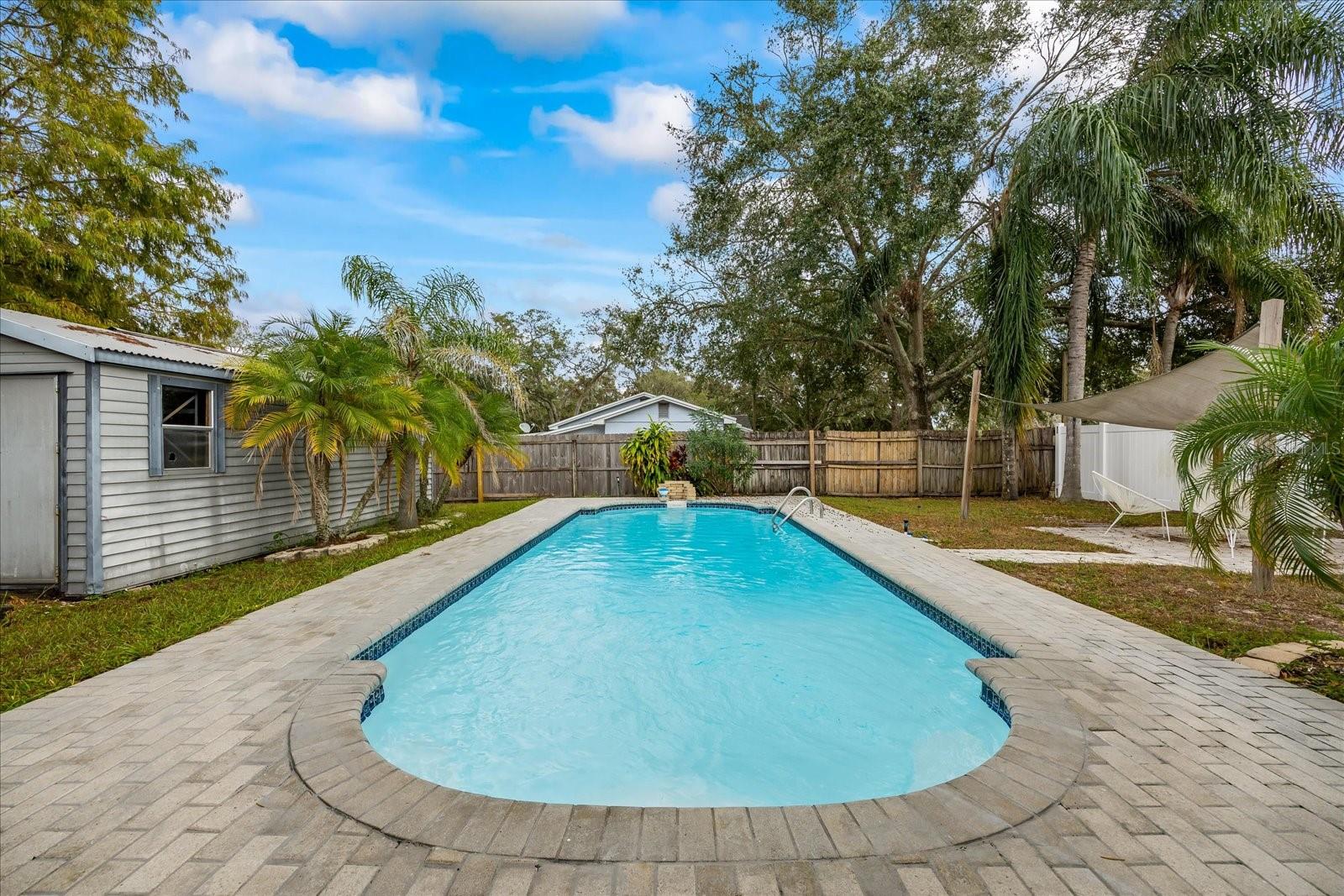 1507 PINE LAKE DR