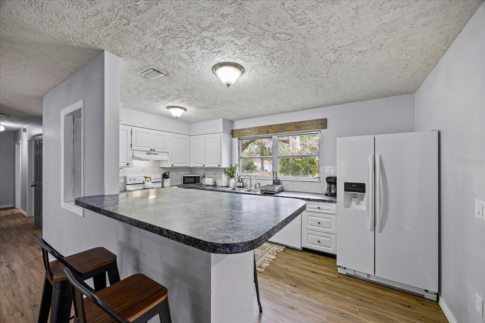 1507 PINE LAKE DR