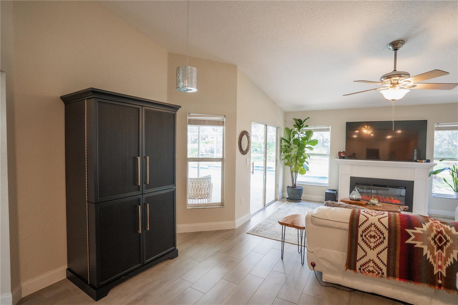 3212 KILMER DR