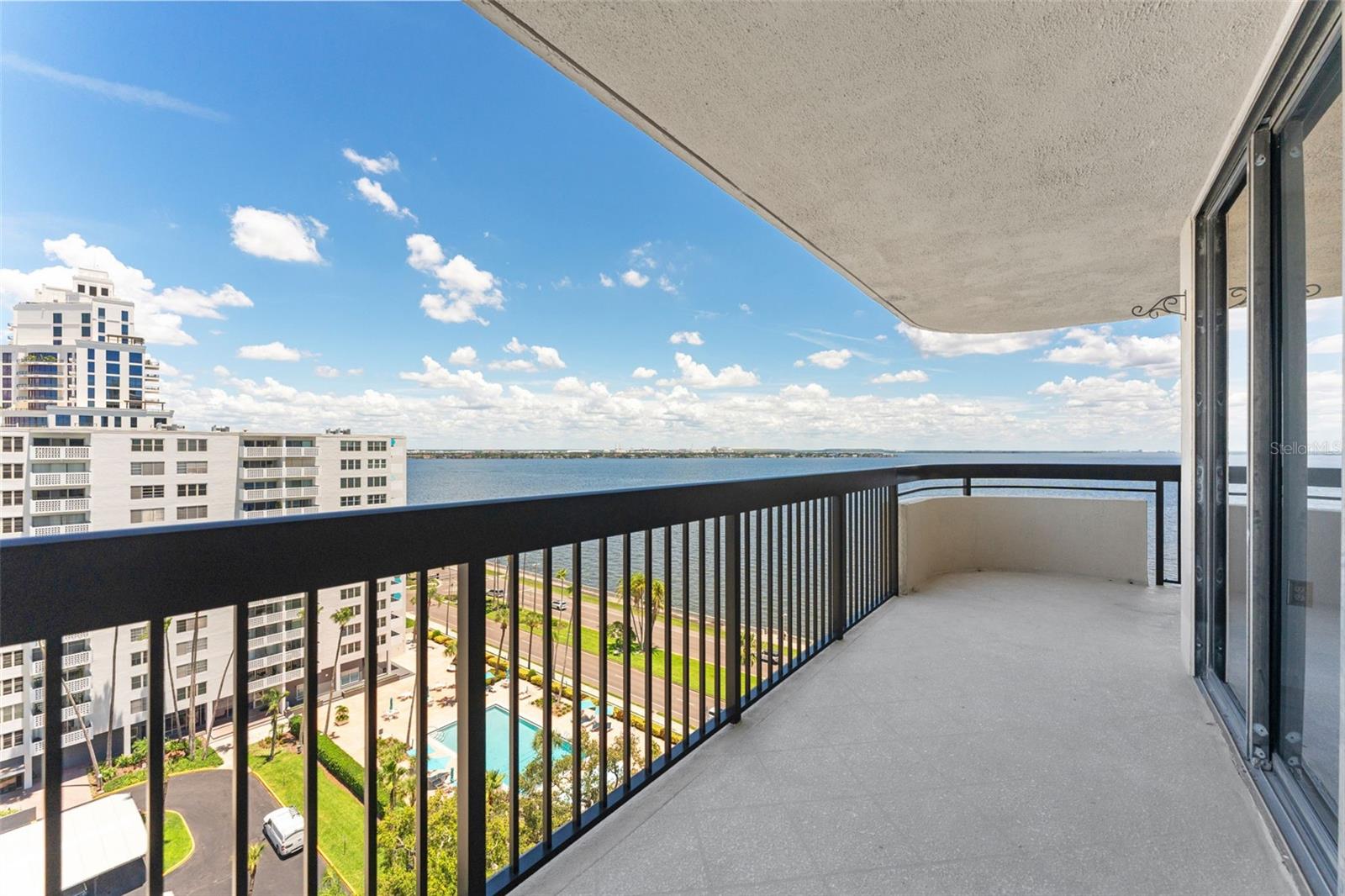 2413 BAYSHORE BLVD #1401