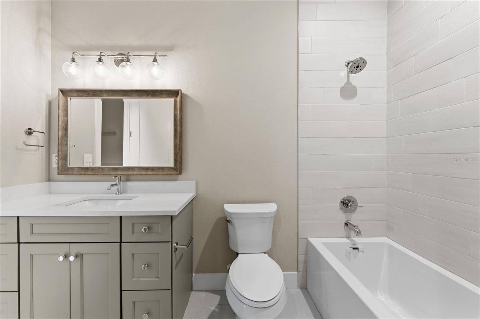 3314 W VILLA ROSA ST