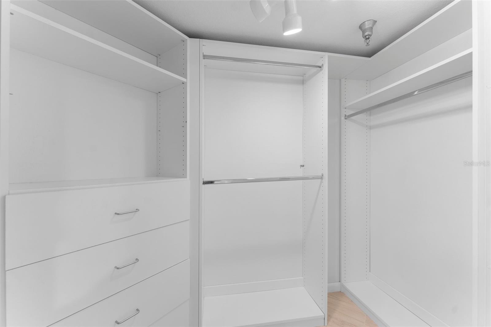 2413 BAYSHORE BLVD #1401