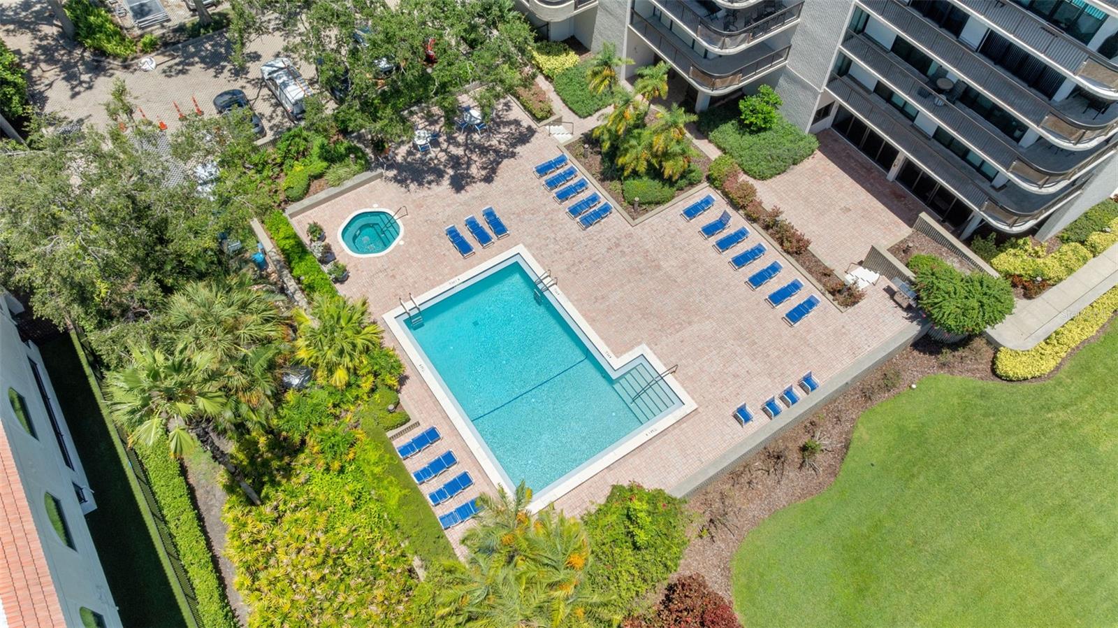 2413 BAYSHORE BLVD #1401