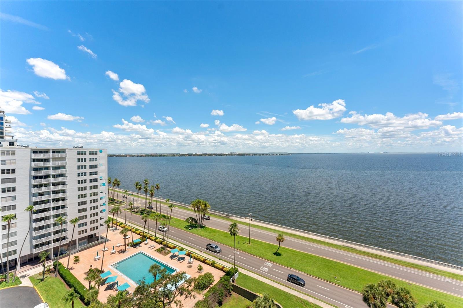 2413 BAYSHORE BLVD #1401