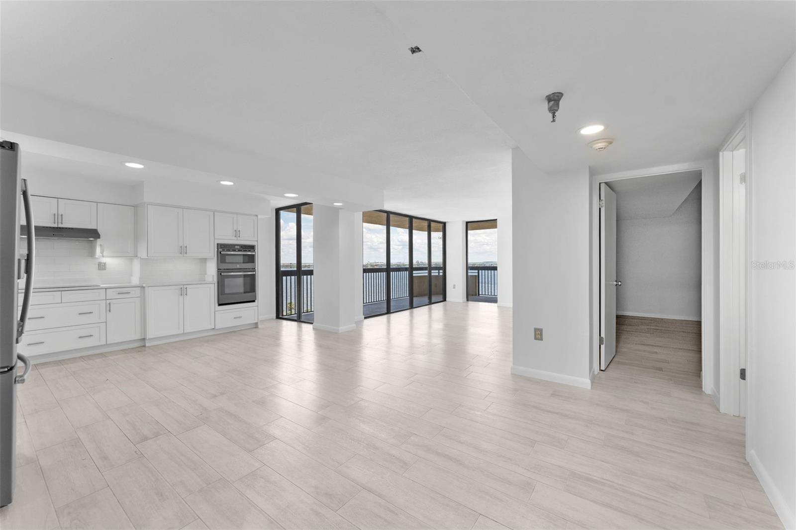 2413 BAYSHORE BLVD #1401